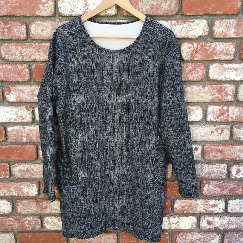 !SOLD! Lululemon Comme to Cozy Long Sleeve Dress
